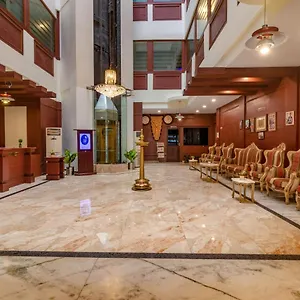 https://zip-by-spree-hotels-mangala-towers.kerala-hotels.net