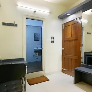 Hotel Mannars Deluxe