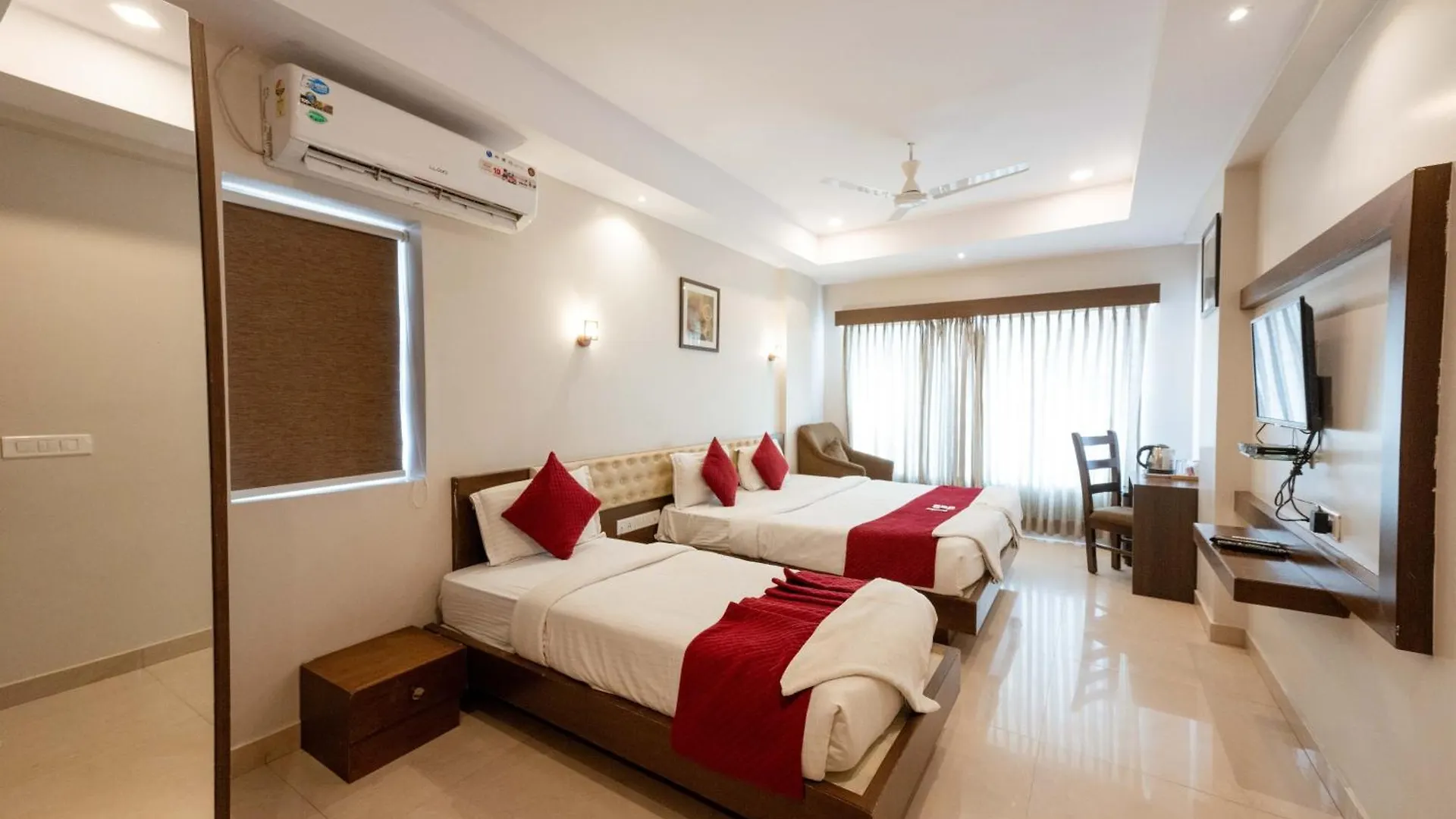 Regalia Inn &Suites Mysore