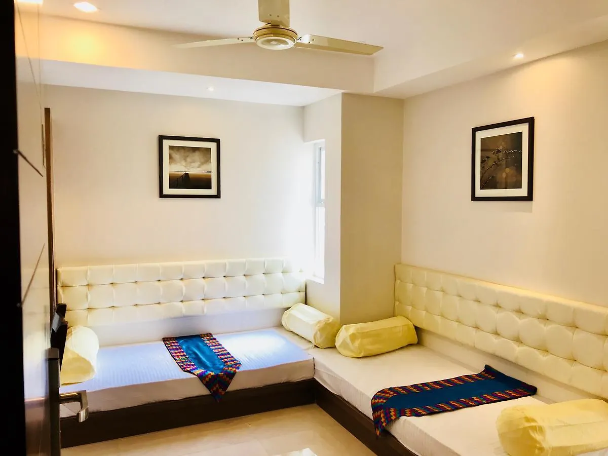 Hotel Regalia Inn &Suites Mysore